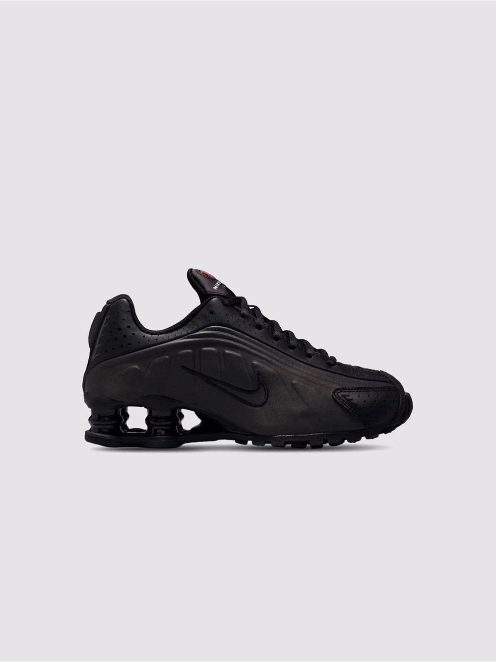 Brand new with box Nike shoe R4 grade school